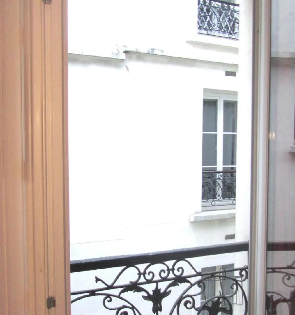 Apartment Paris Centre Studio